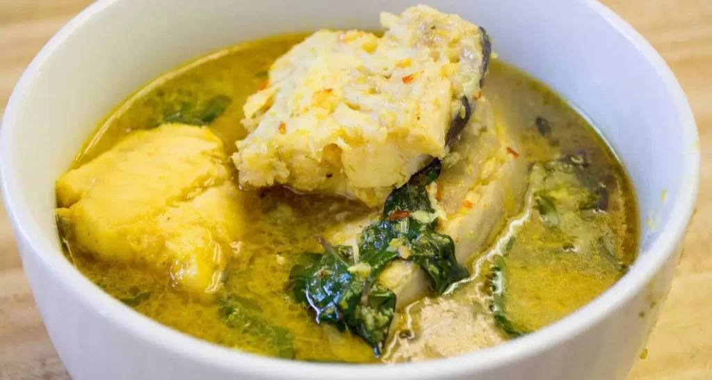 Samlor Machu Trey, Cambodian dish